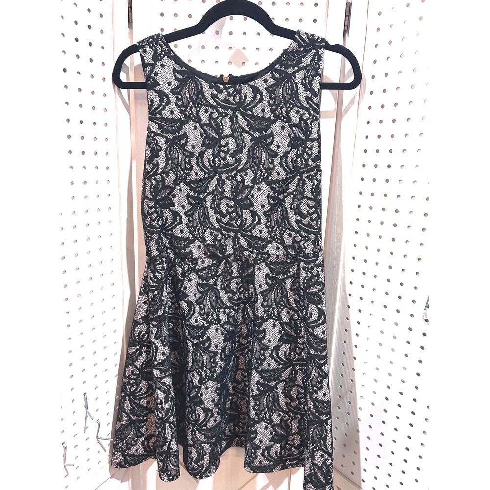 HeartSoul Black Lace Fit Flare Dress Sleeveless Round Neck Zipper Back Size M